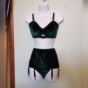 Handmade Green Velvet Vintage Pinup Style Boudior Lingerie Set